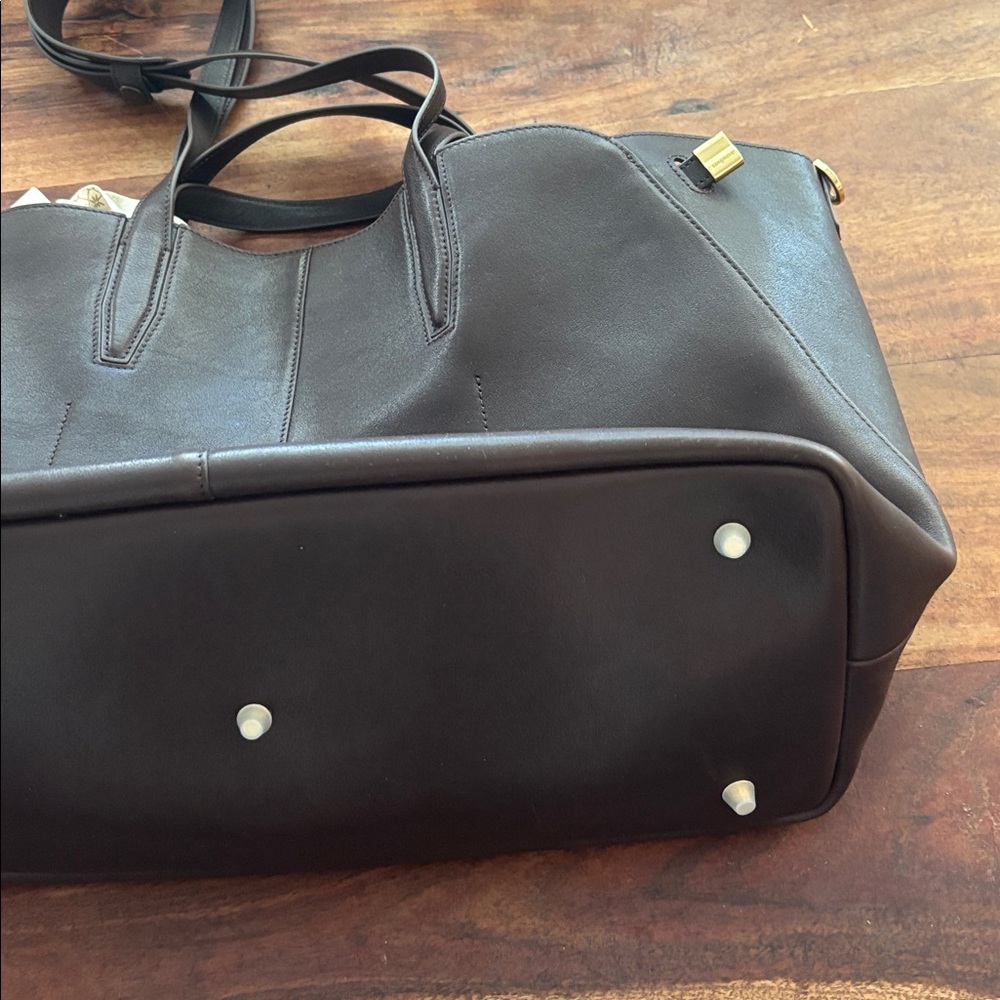 Songmont Yore tote, large, raisin - Picture 8 of 9